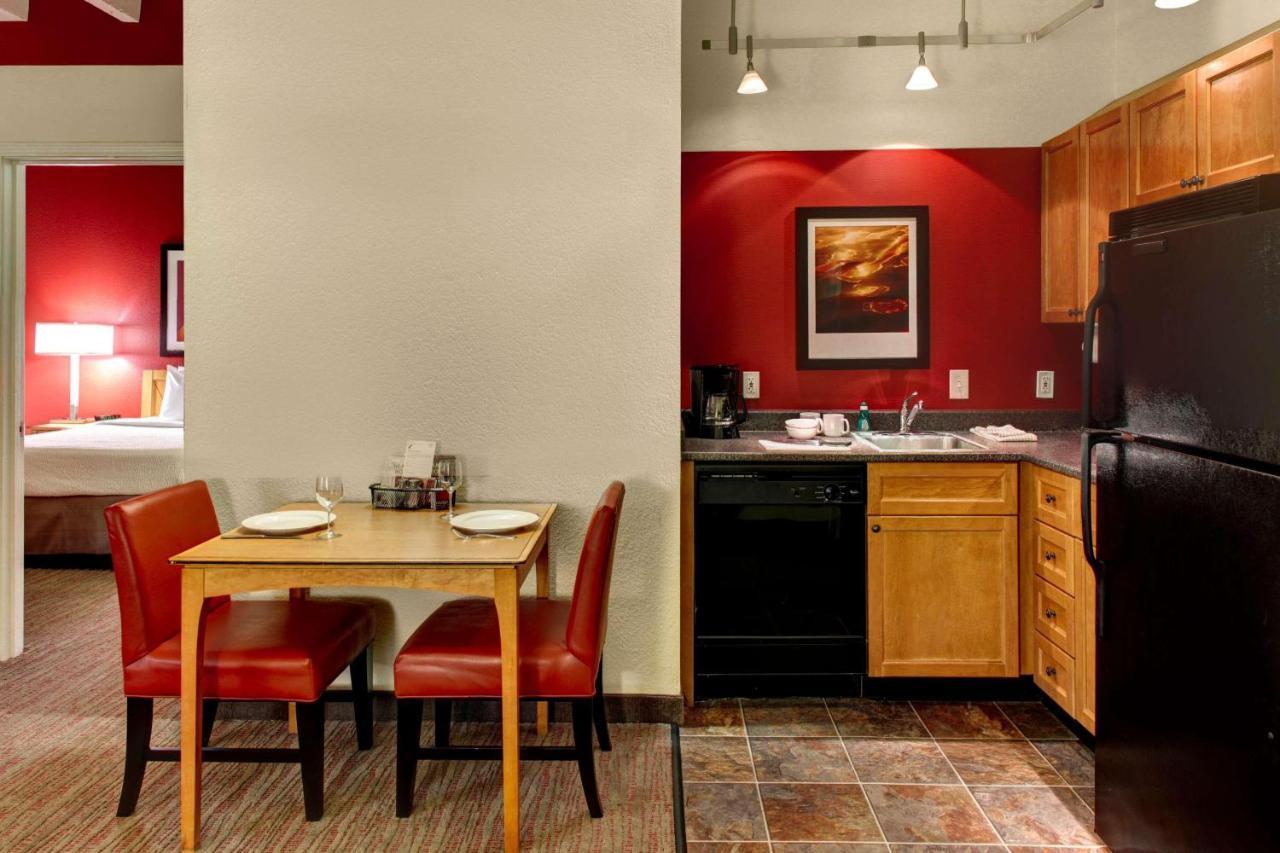 Residence Inn Atlanta Midtown 17Th Street Buitenkant foto